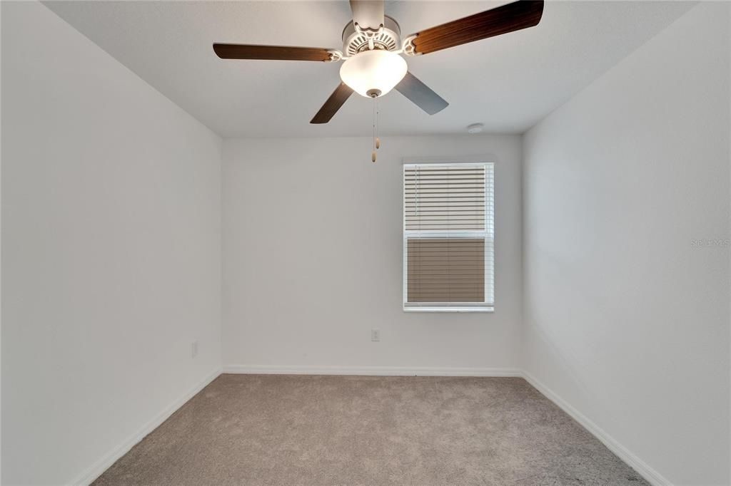 Active With Contract: $265,000 (3 beds, 2 baths, 1484 Square Feet)