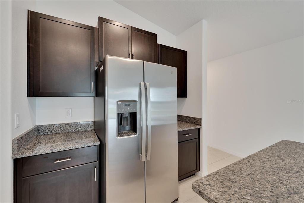 Active With Contract: $265,000 (3 beds, 2 baths, 1484 Square Feet)