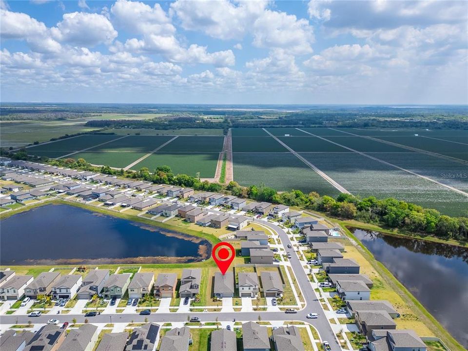 Active With Contract: $265,000 (3 beds, 2 baths, 1484 Square Feet)