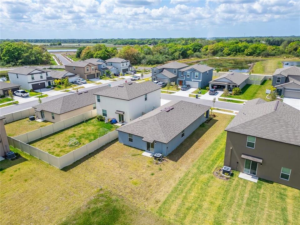 Active With Contract: $265,000 (3 beds, 2 baths, 1484 Square Feet)