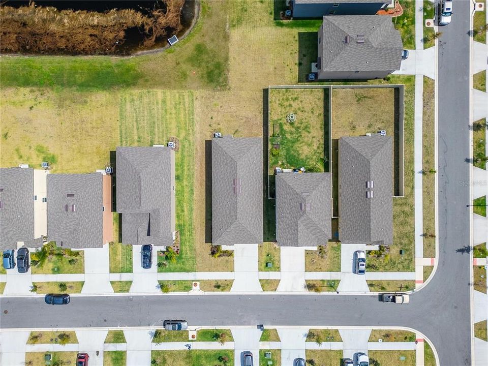 Active With Contract: $265,000 (3 beds, 2 baths, 1484 Square Feet)