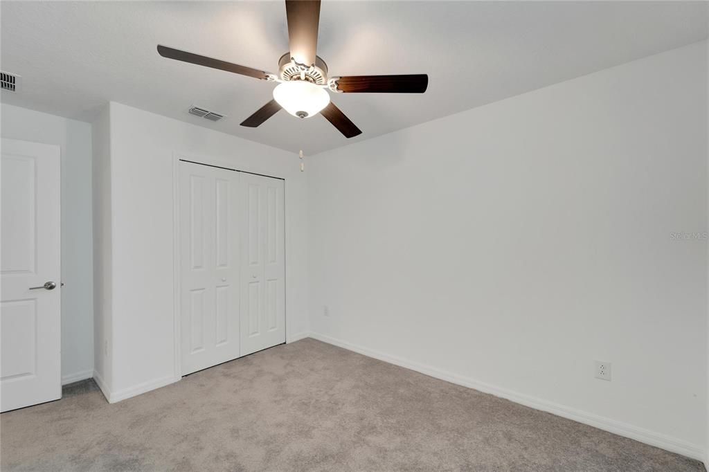 Active With Contract: $265,000 (3 beds, 2 baths, 1484 Square Feet)