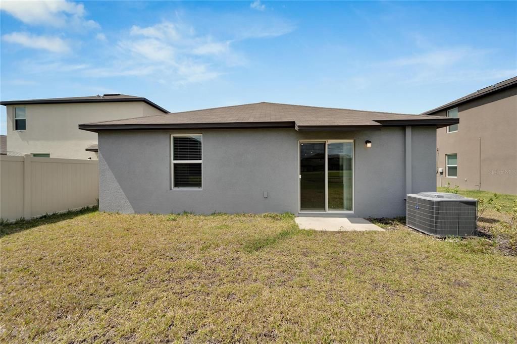 Active With Contract: $265,000 (3 beds, 2 baths, 1484 Square Feet)