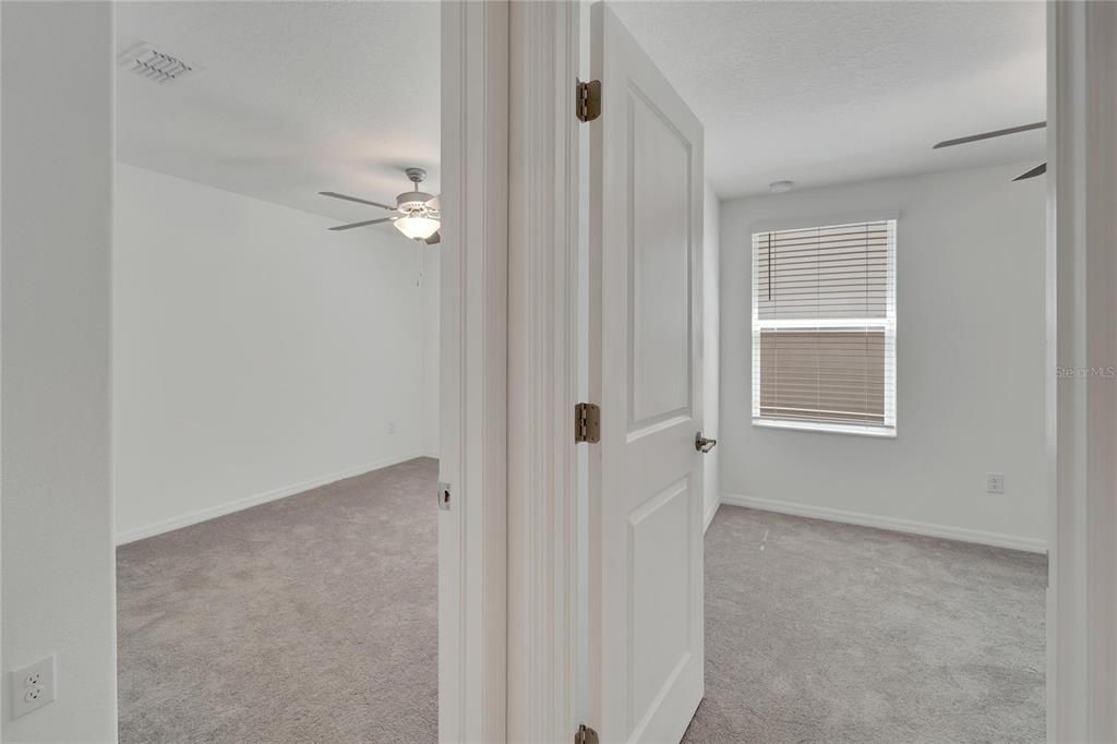 Active With Contract: $265,000 (3 beds, 2 baths, 1484 Square Feet)