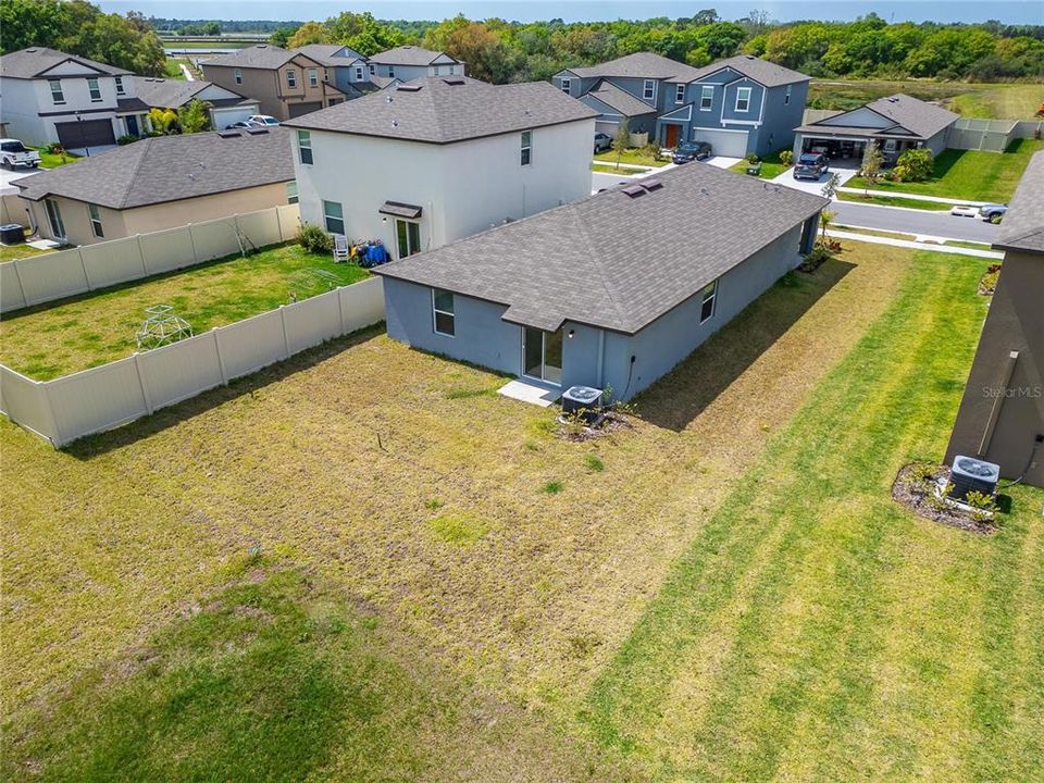 Active With Contract: $265,000 (3 beds, 2 baths, 1484 Square Feet)