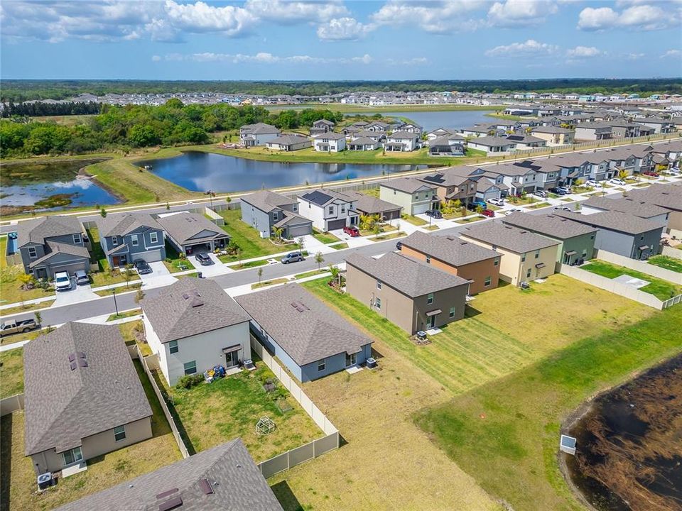 Active With Contract: $265,000 (3 beds, 2 baths, 1484 Square Feet)