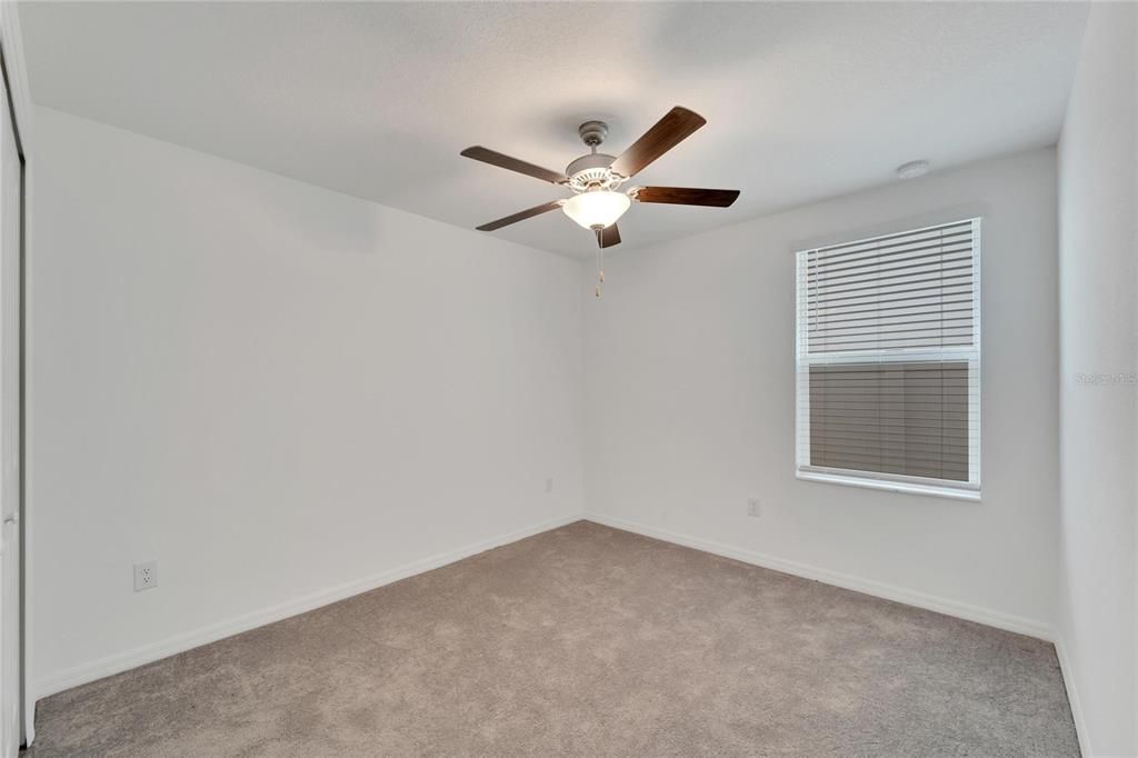 Active With Contract: $265,000 (3 beds, 2 baths, 1484 Square Feet)