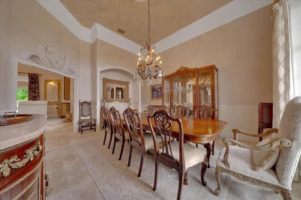 En Venta: $1,150,000 (3 camas, 3 baños, 3732 Pies cuadrados)