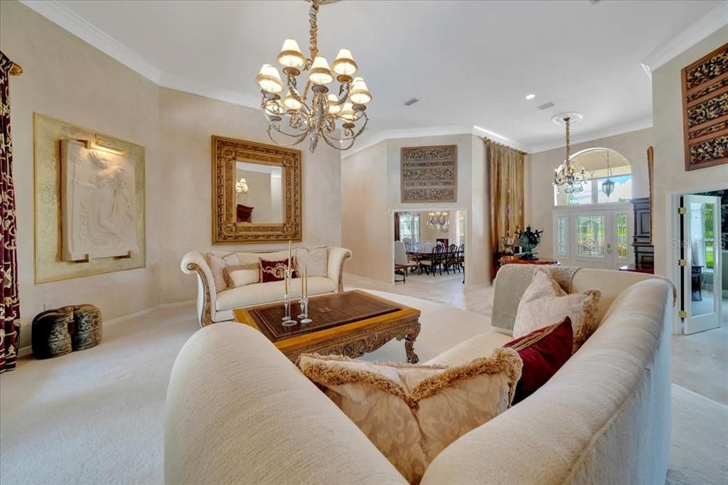 En Venta: $1,150,000 (3 camas, 3 baños, 3732 Pies cuadrados)