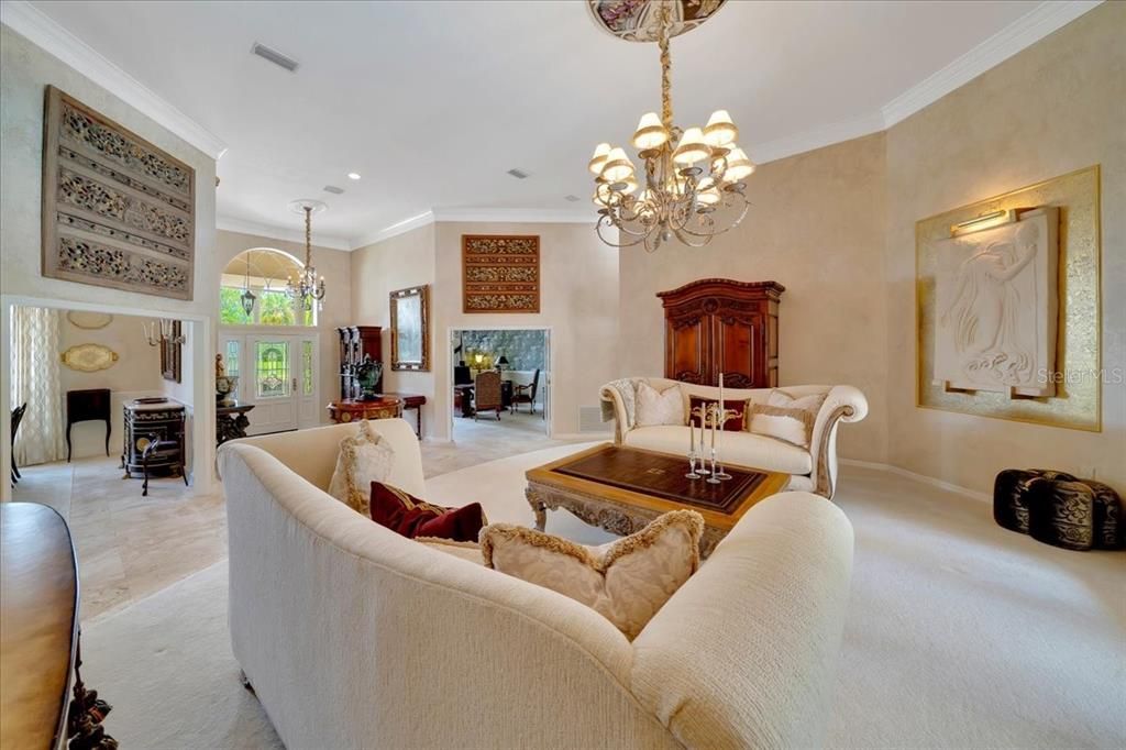 En Venta: $1,150,000 (3 camas, 3 baños, 3732 Pies cuadrados)