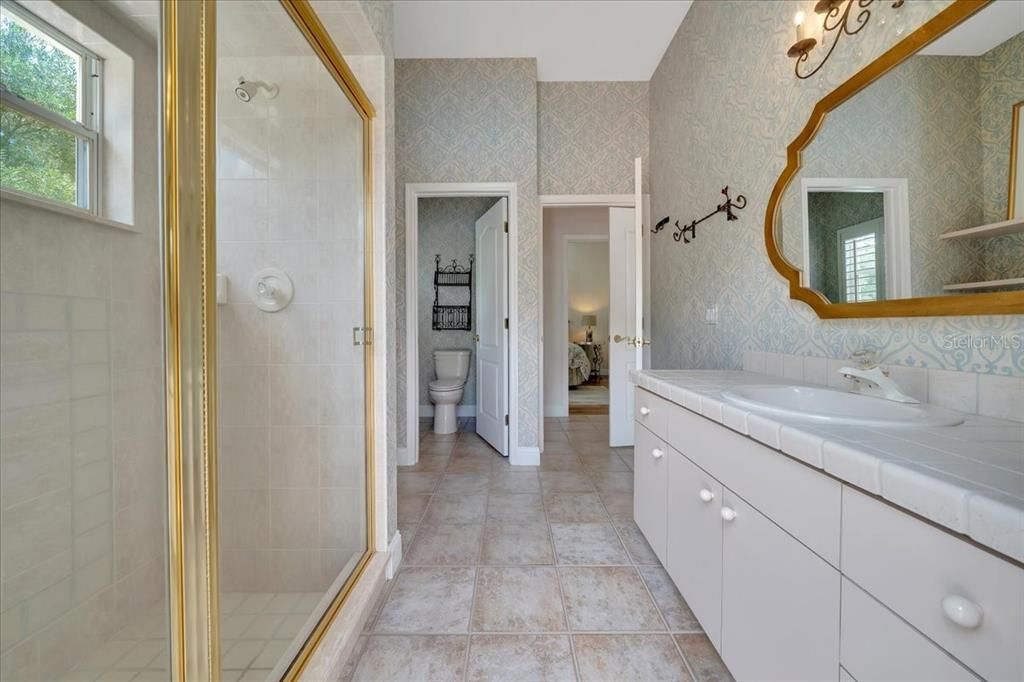 En Venta: $1,150,000 (3 camas, 3 baños, 3732 Pies cuadrados)