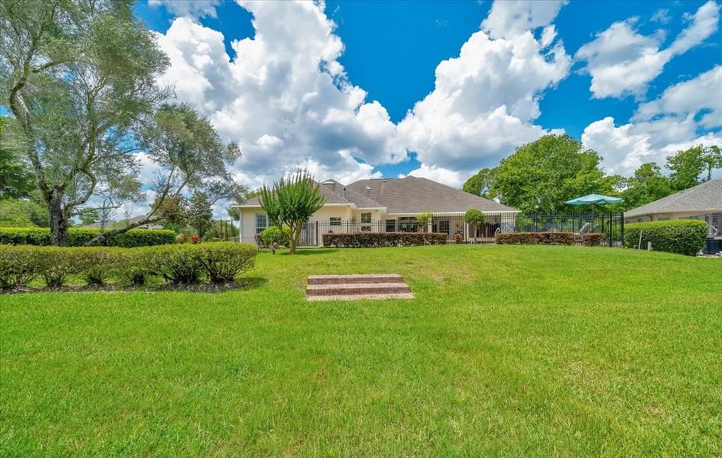 En Venta: $1,150,000 (3 camas, 3 baños, 3732 Pies cuadrados)