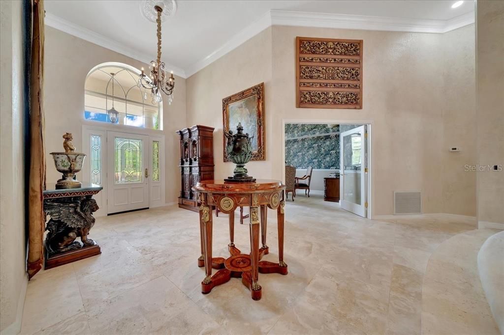 En Venta: $1,150,000 (3 camas, 3 baños, 3732 Pies cuadrados)