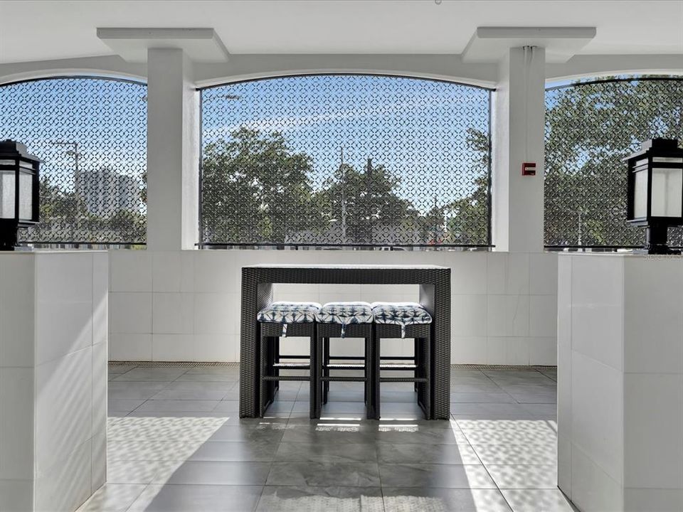 Active With Contract: $3,750 (3 beds, 2 baths, 1684 Square Feet)