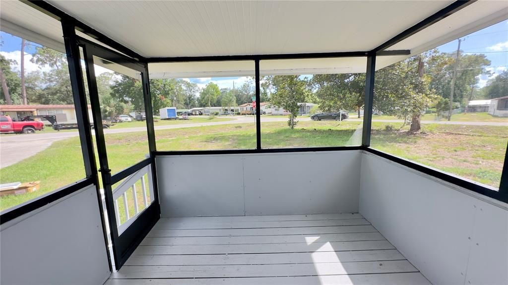 For Sale: $155,000 (3 beds, 2 baths, 1344 Square Feet)