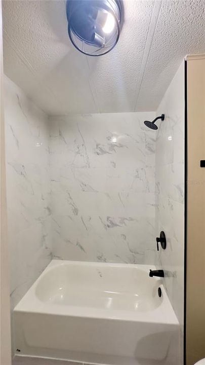 For Sale: $155,000 (3 beds, 2 baths, 1344 Square Feet)