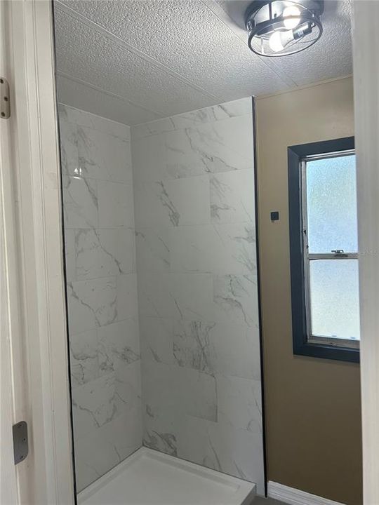 For Sale: $155,000 (3 beds, 2 baths, 1344 Square Feet)