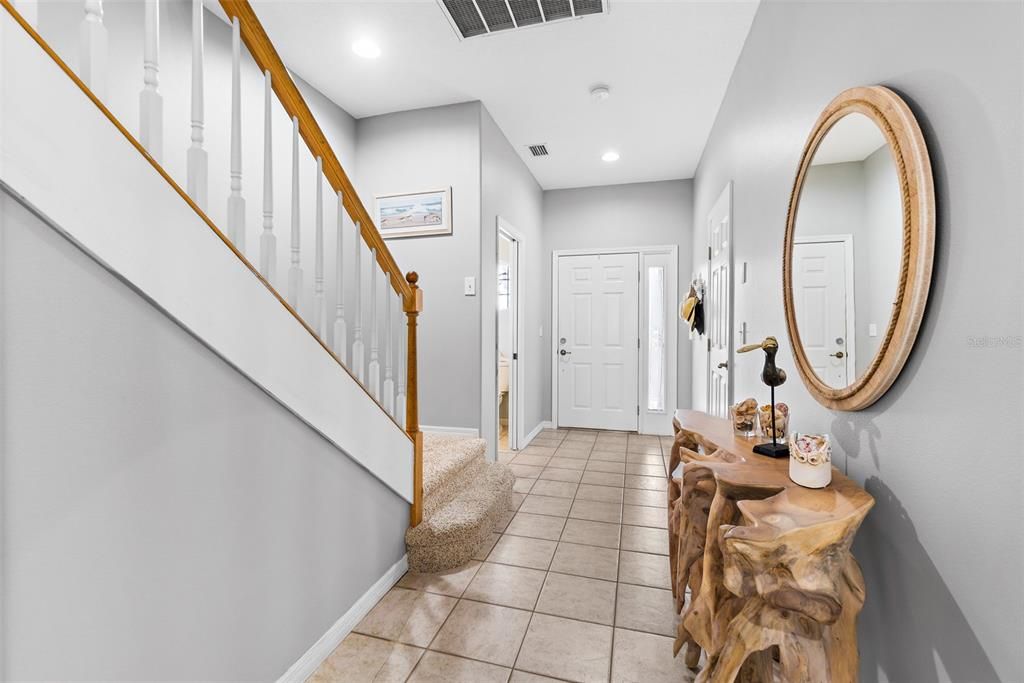 For Sale: $389,000 (3 beds, 2 baths, 1674 Square Feet)