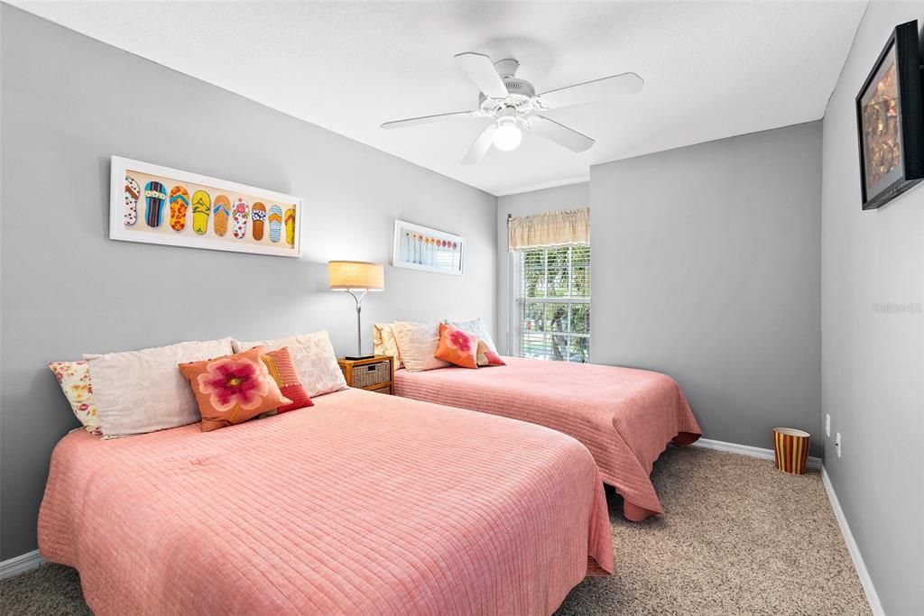 For Sale: $389,000 (3 beds, 2 baths, 1674 Square Feet)