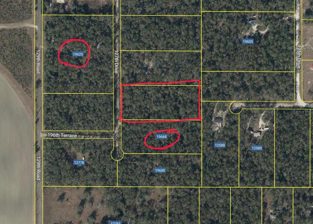 На продажу: $69,900 (4.02 acres)