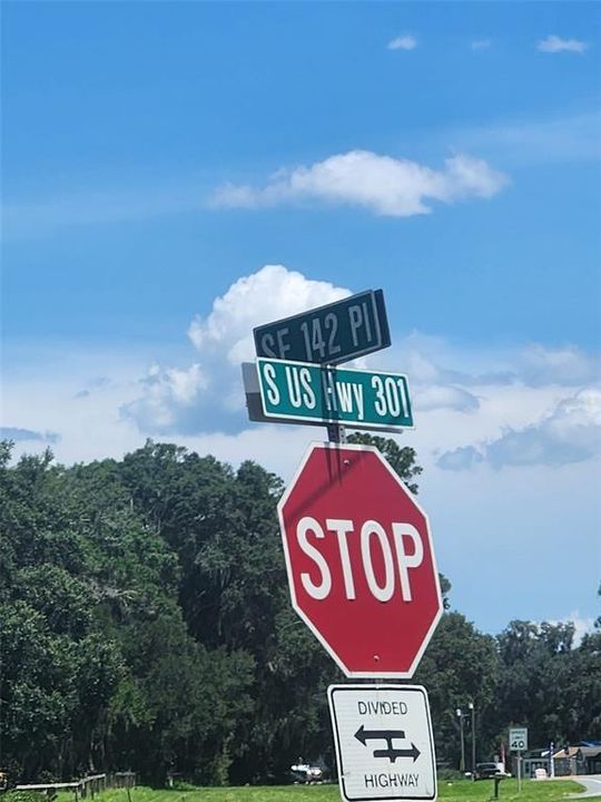 На продажу: $123,000 (1.09 acres)