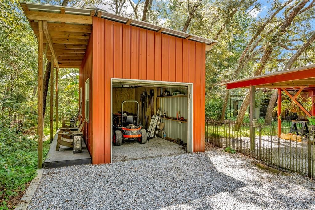 На продажу: $850,000 (6 спален, 3 ванн, 4026 Квадратных фут)