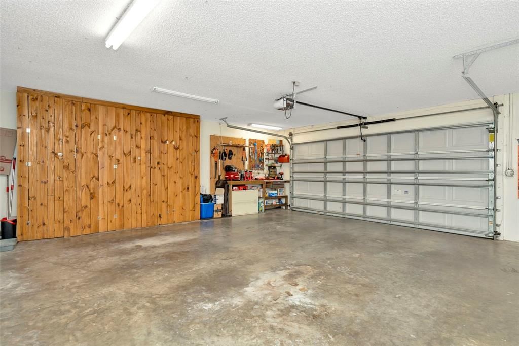 На продажу: $850,000 (6 спален, 3 ванн, 4026 Квадратных фут)