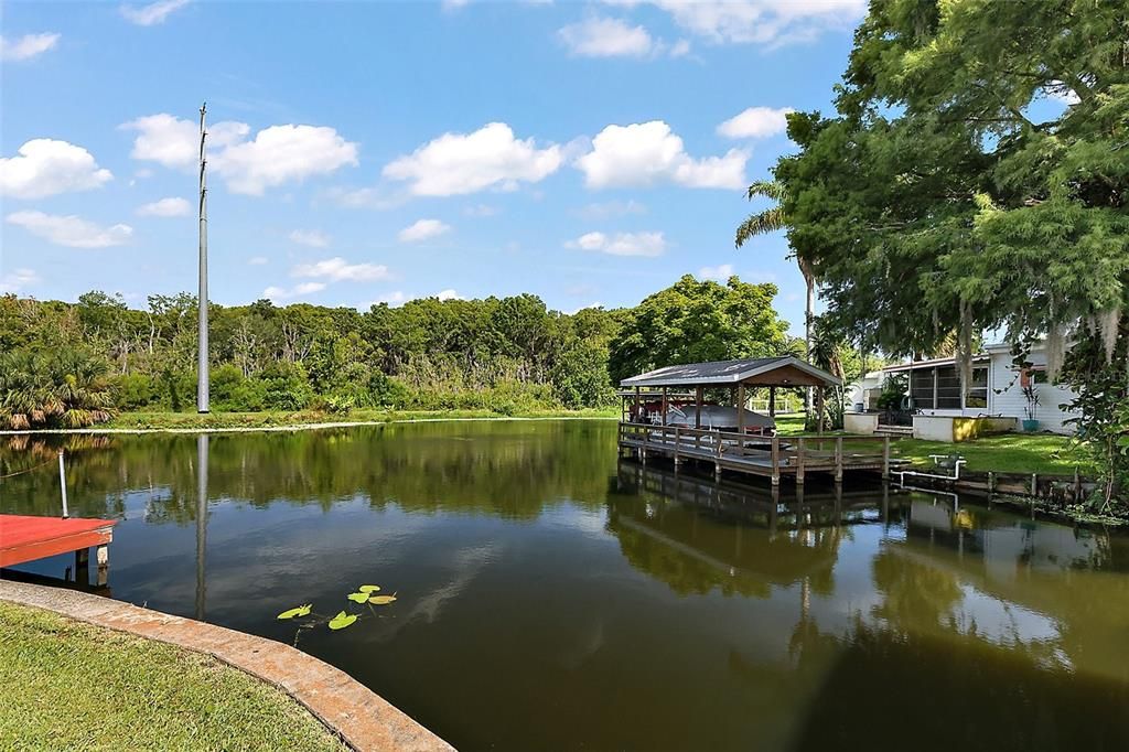 For Sale: $212,000 (2 beds, 2 baths, 1438 Square Feet)