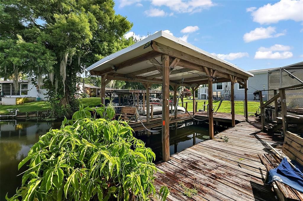 For Sale: $212,000 (2 beds, 2 baths, 1438 Square Feet)