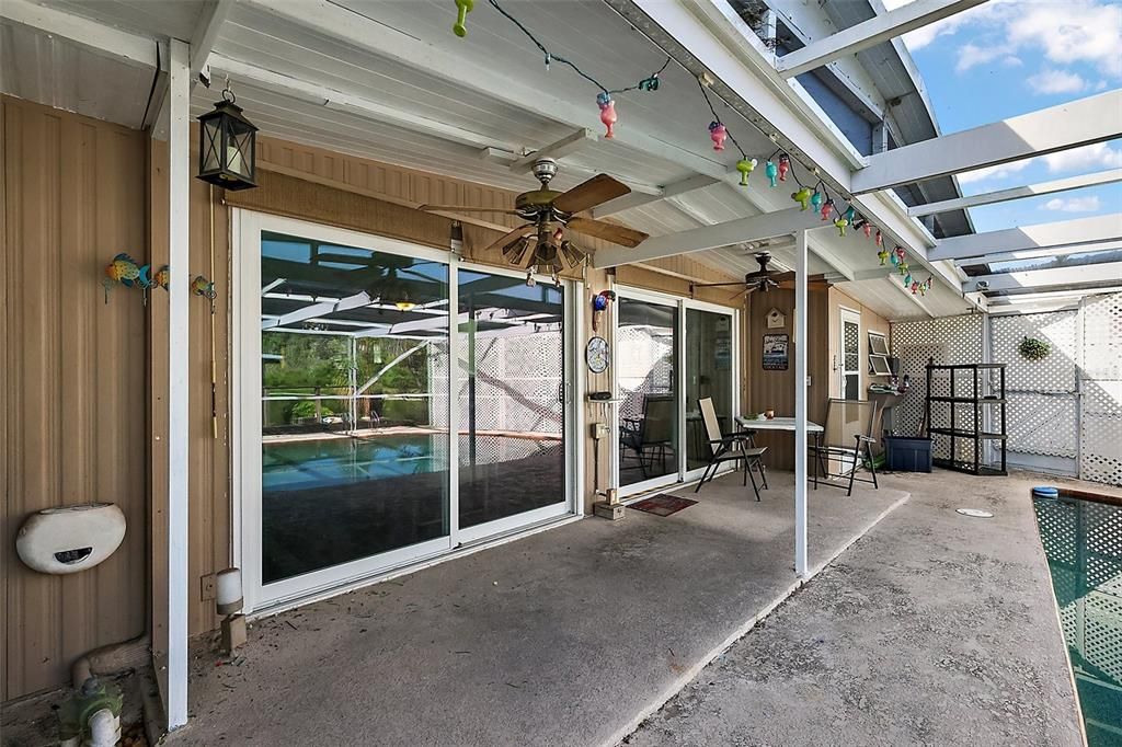 For Sale: $212,000 (2 beds, 2 baths, 1438 Square Feet)