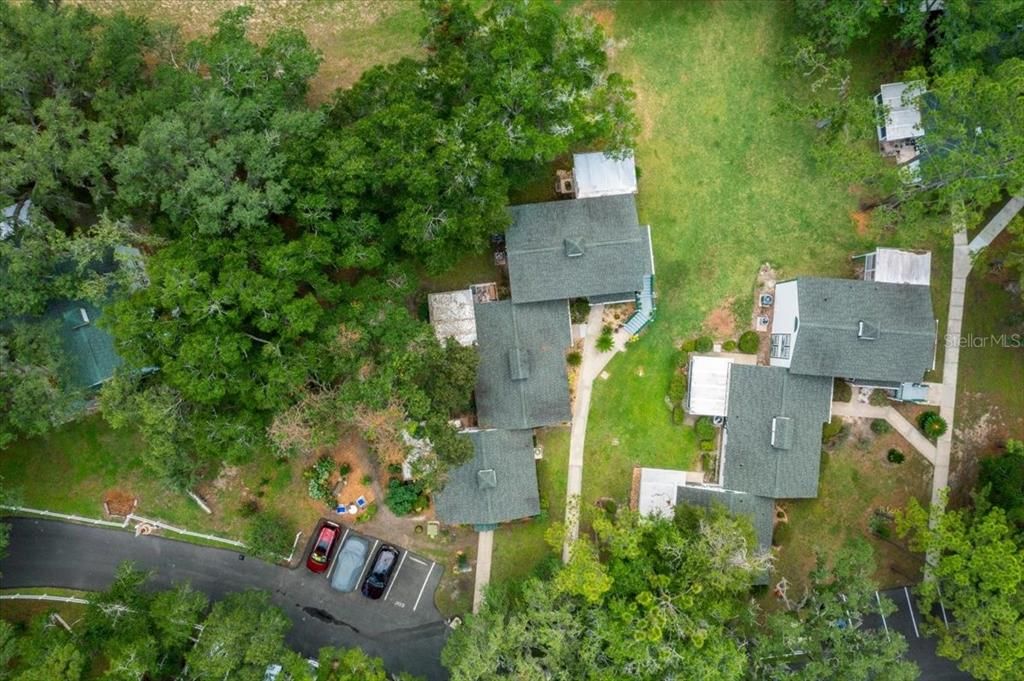 Под контрактом: $136,000 (2 спален, 2 ванн, 840 Квадратных фут)