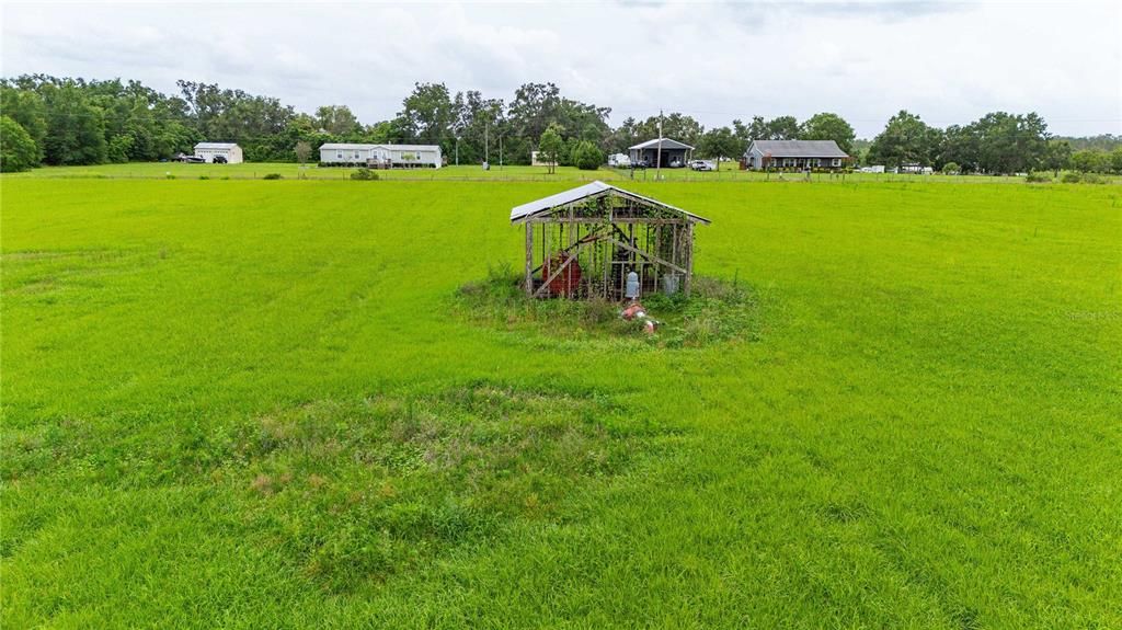 待售: $2,765,000 (38.73 acres)