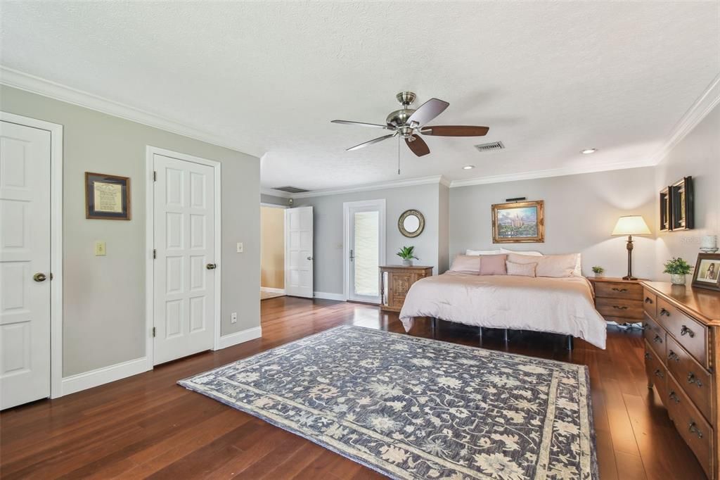 待售: $1,780,000 (4 贝兹, 3 浴室, 4074 平方英尺)