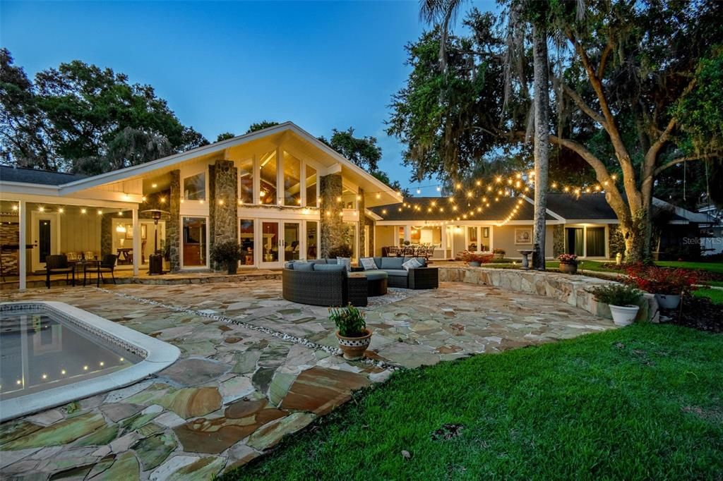 待售: $1,780,000 (4 贝兹, 3 浴室, 4074 平方英尺)