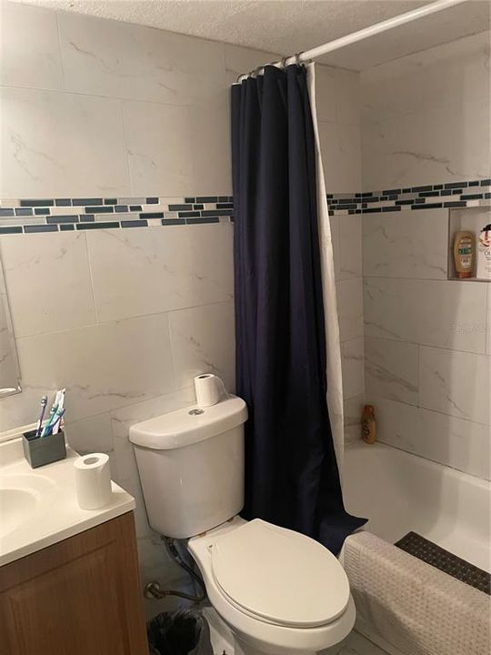 For Sale: $115,000 (2 beds, 1 baths, 899 Square Feet)