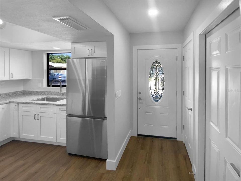 Active With Contract: $219,000 (2 beds, 2 baths, 1002 Square Feet)