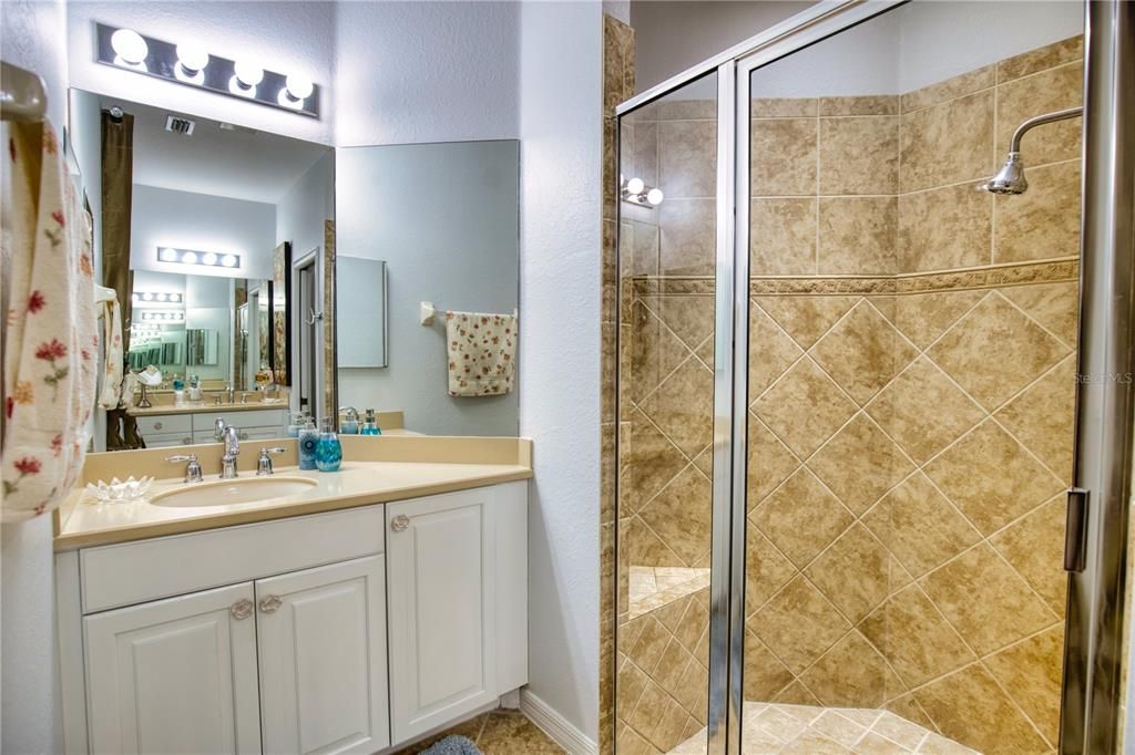 En Renta: $6,800 (2 camas, 2 baños, 1430 Pies cuadrados)