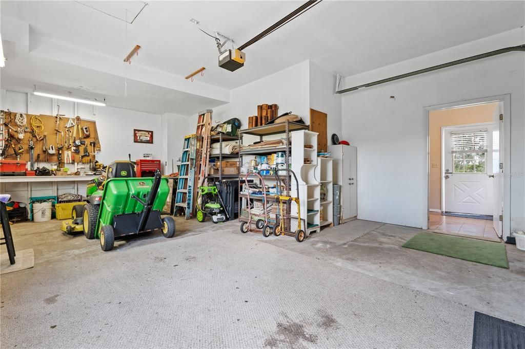 Active With Contract: $820,000 (4 beds, 3 baths, 2028 Square Feet)