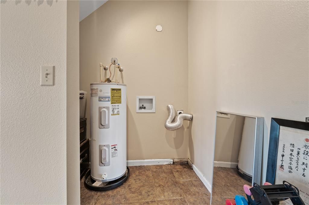 Active With Contract: $820,000 (4 beds, 3 baths, 2028 Square Feet)