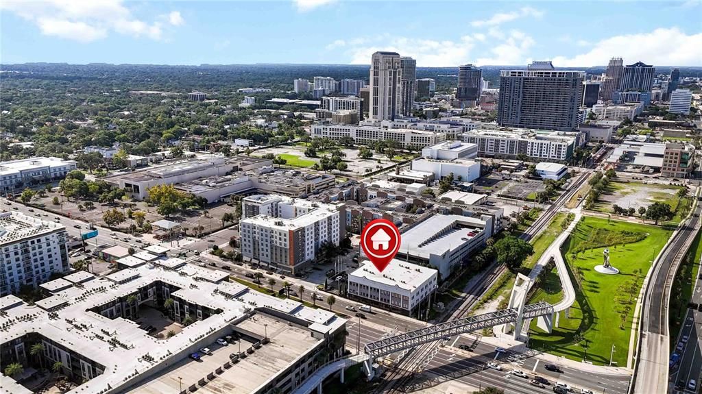 For Sale: $325,000 (1 beds, 1 baths, 1350 Square Feet)