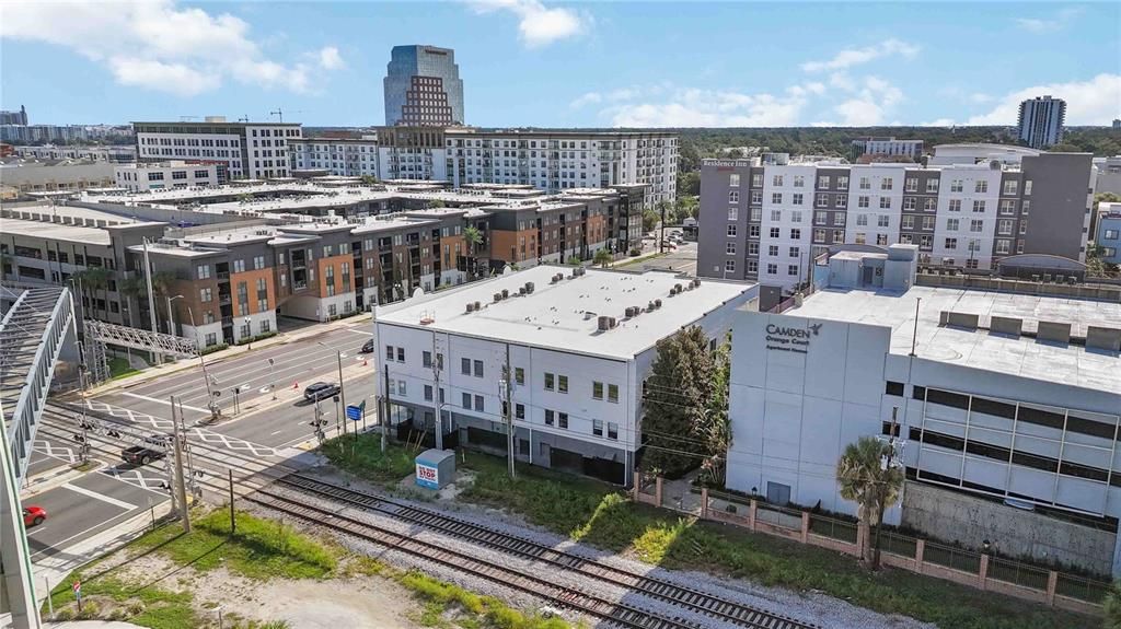 For Sale: $325,000 (1 beds, 1 baths, 1350 Square Feet)