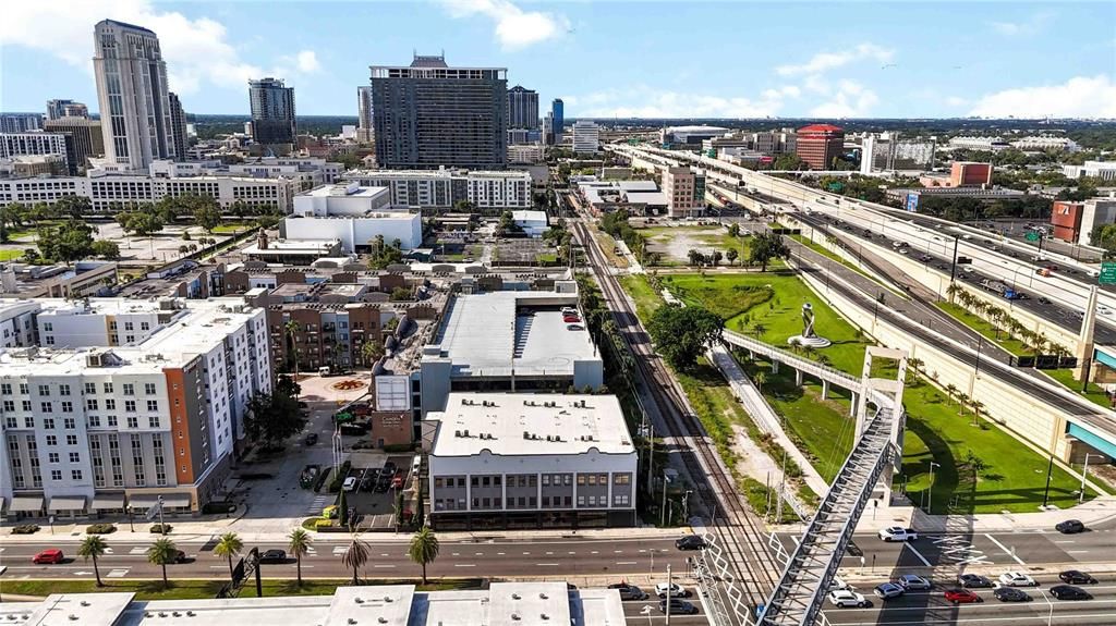 For Sale: $325,000 (1 beds, 1 baths, 1350 Square Feet)