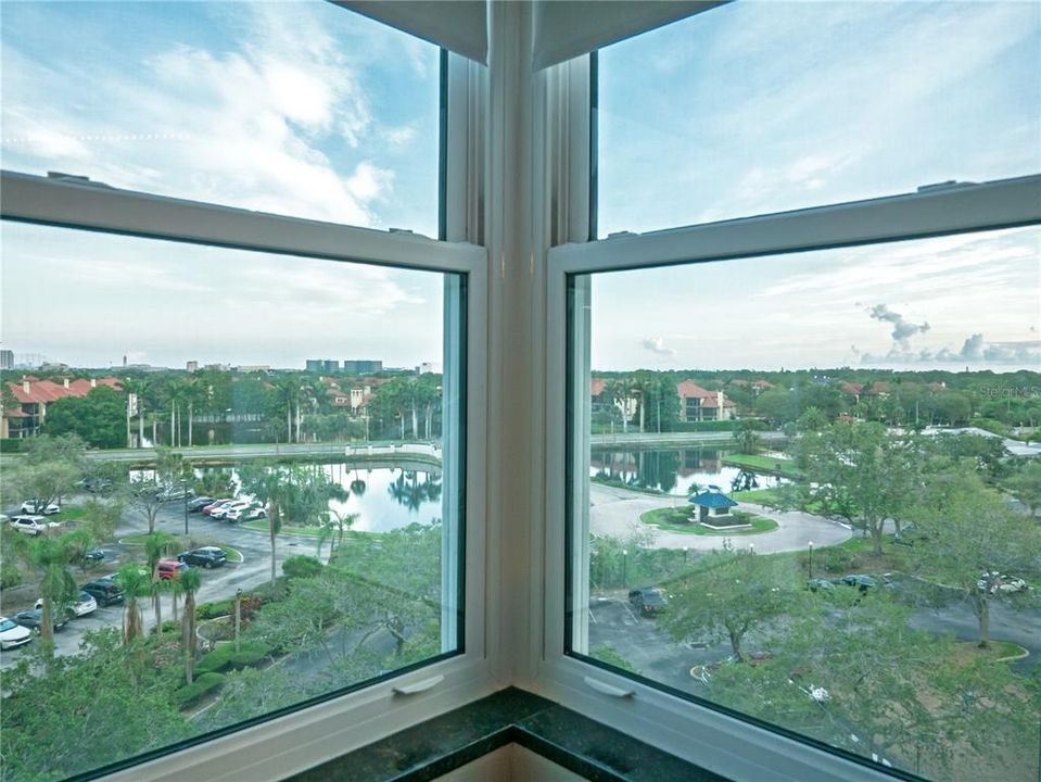 Active With Contract: $149,700 (1 beds, 1 baths, 750 Square Feet)