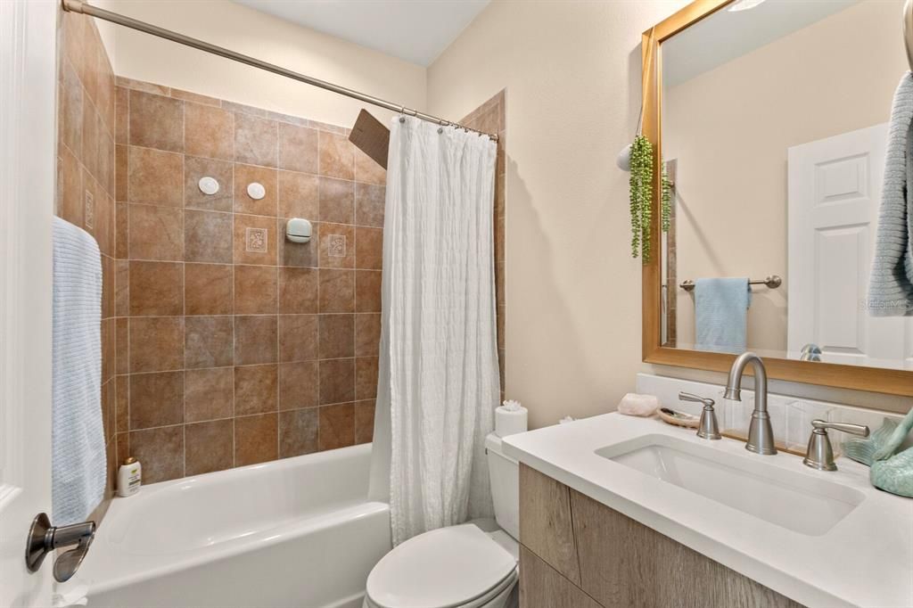 待售: $879,000 (3 贝兹, 3 浴室, 1592 平方英尺)