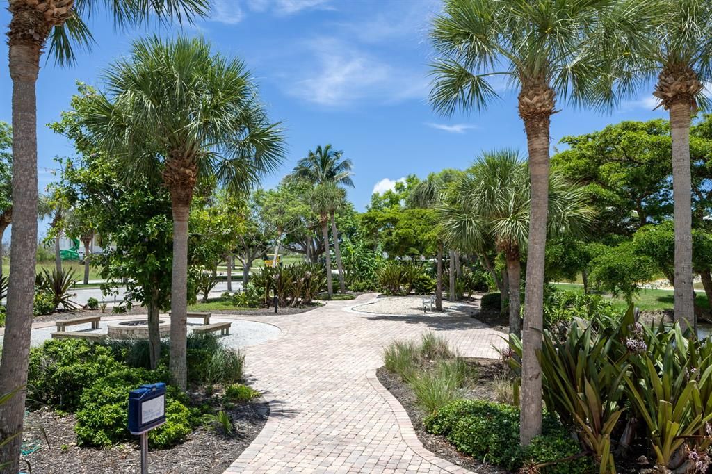 待售: $879,000 (3 贝兹, 3 浴室, 1592 平方英尺)