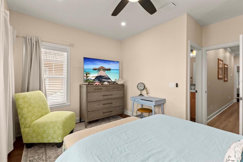 待售: $879,000 (3 贝兹, 3 浴室, 1592 平方英尺)