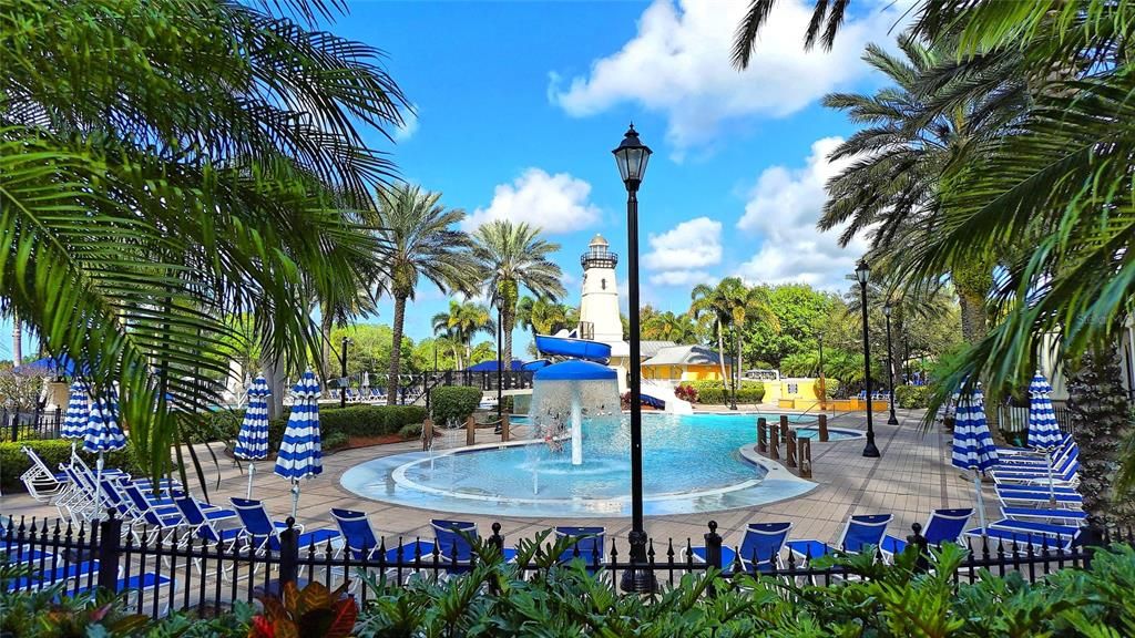 Active With Contract: $581,490 (4 beds, 3 baths, 2384 Square Feet)