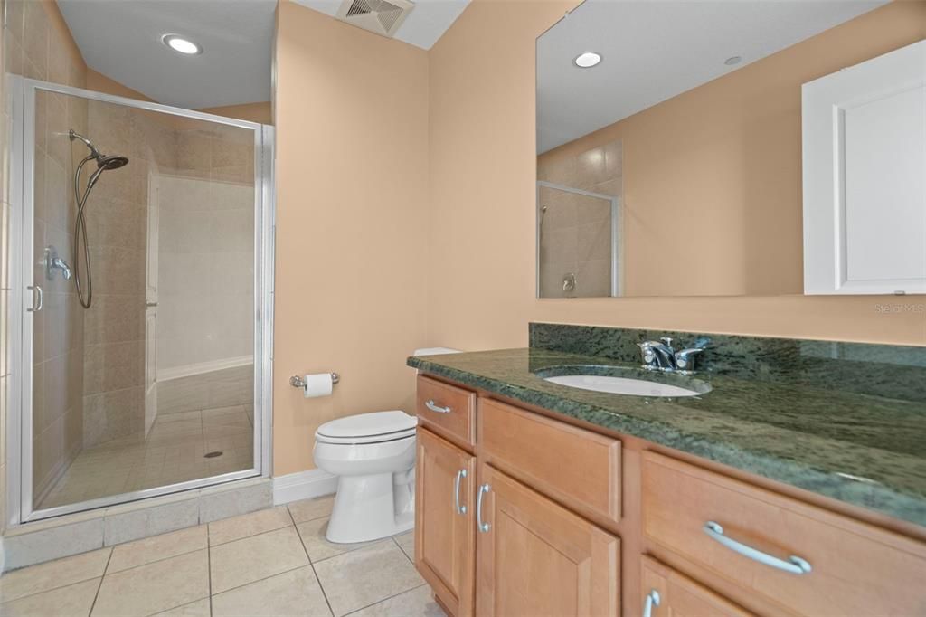 For Sale: $699,000 (2 beds, 2 baths, 1363 Square Feet)