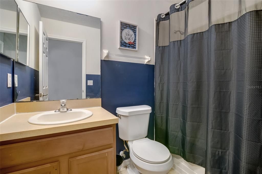 Active With Contract: $275,000 (3 beds, 2 baths, 1495 Square Feet)