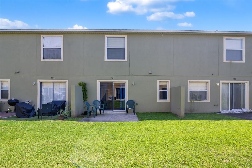 Active With Contract: $275,000 (3 beds, 2 baths, 1495 Square Feet)